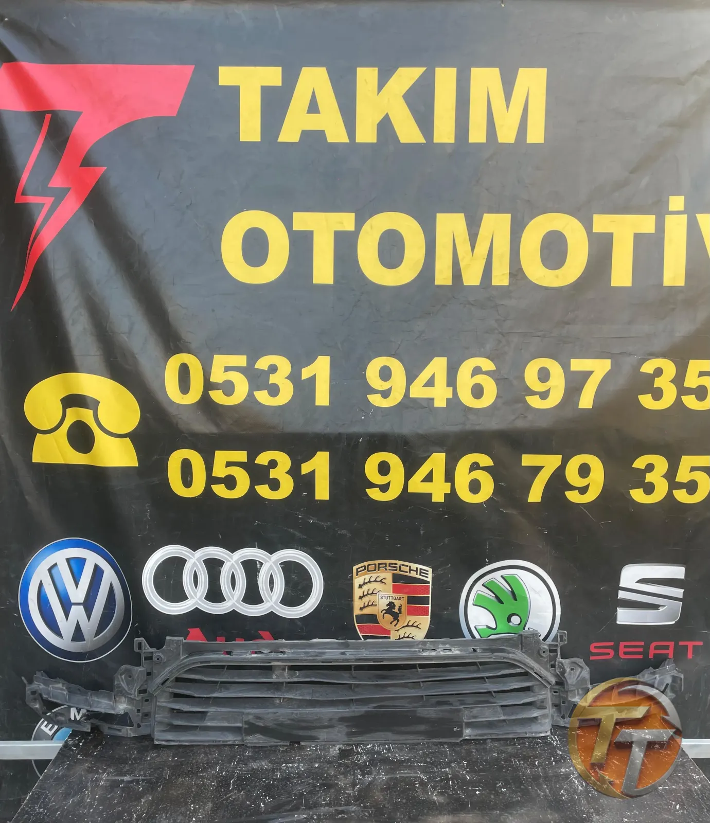 RENAULT CLİO 4 ÖN TAMPON ORTA IZGARA