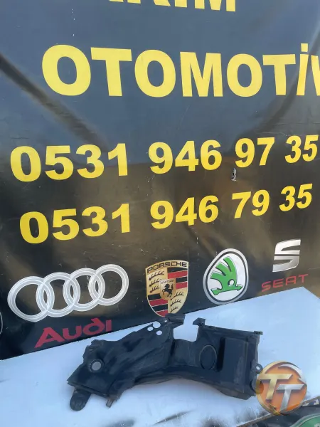 TOYOTA AVENSİS MOTOR YAN KAPAK 5379505010