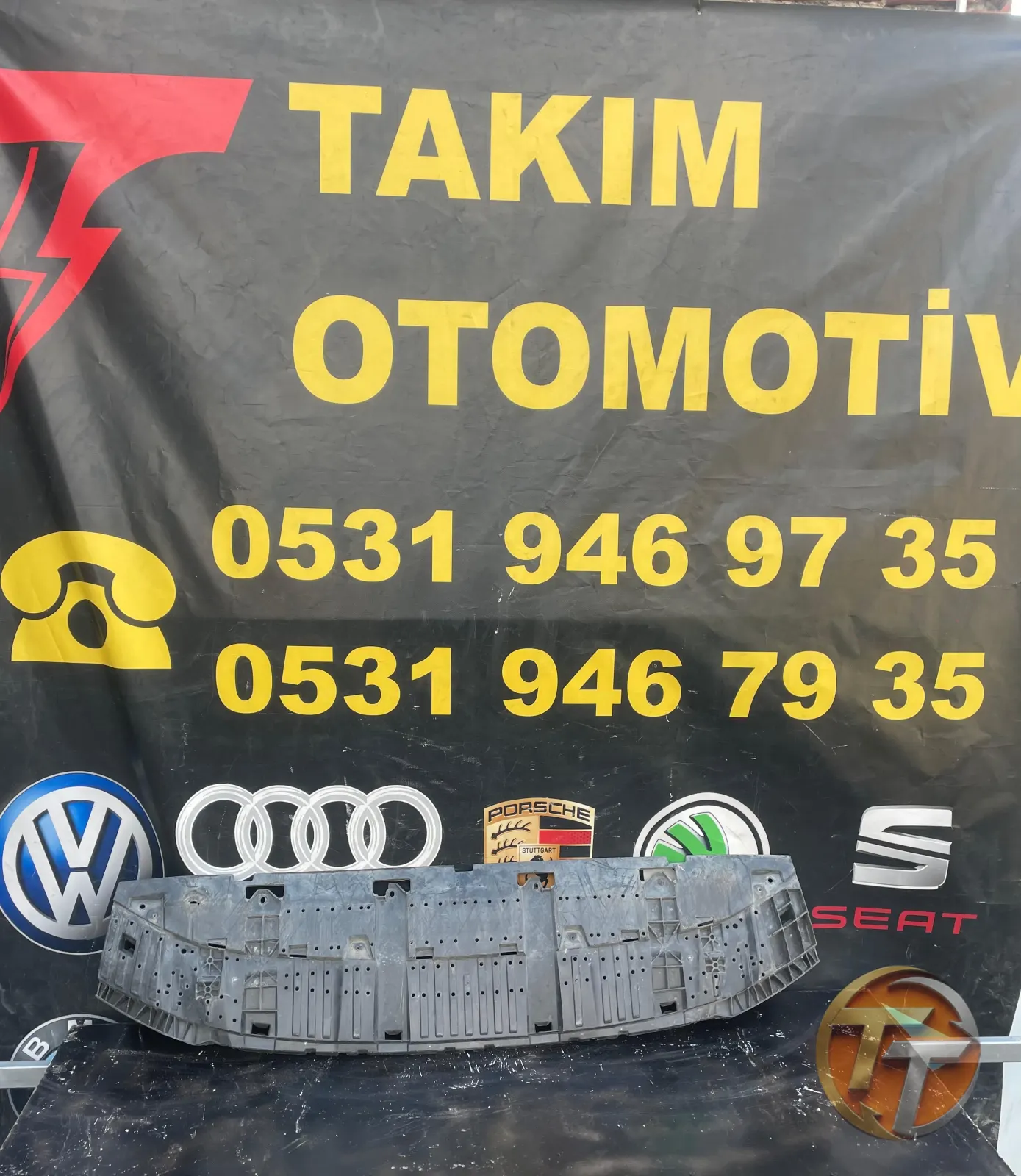 AUDİ Q3 ÖN TAMPON ALT SPOİLER  8U0807233E
