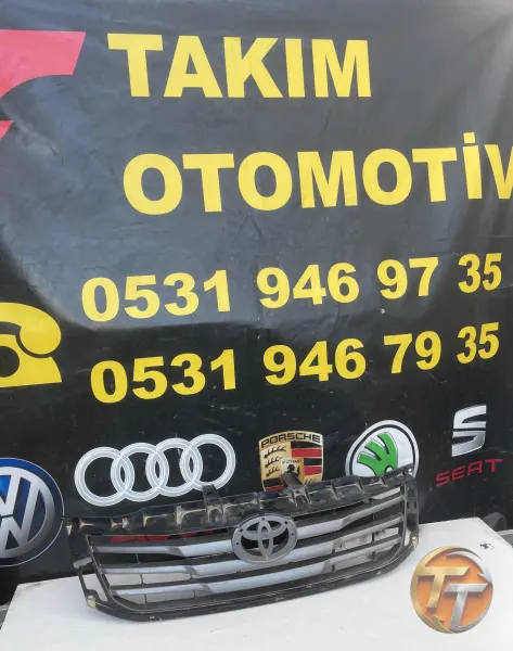 TOYOTA HİLUX ÖN PANJUR