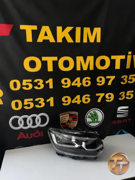 TOYOTA PROACE CİTY SAĞ FAR