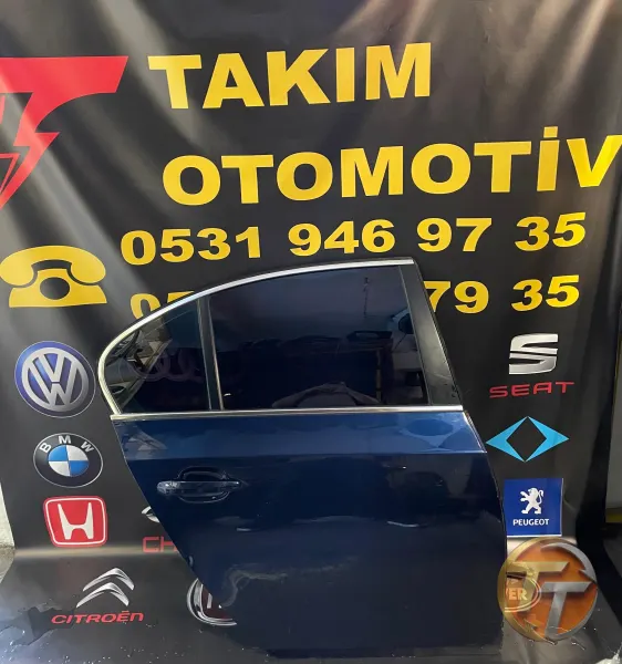 BMW 5 SERİSİ E 60 SAĞ ARKA KAPI LACİVERT DOLU HATASIZ