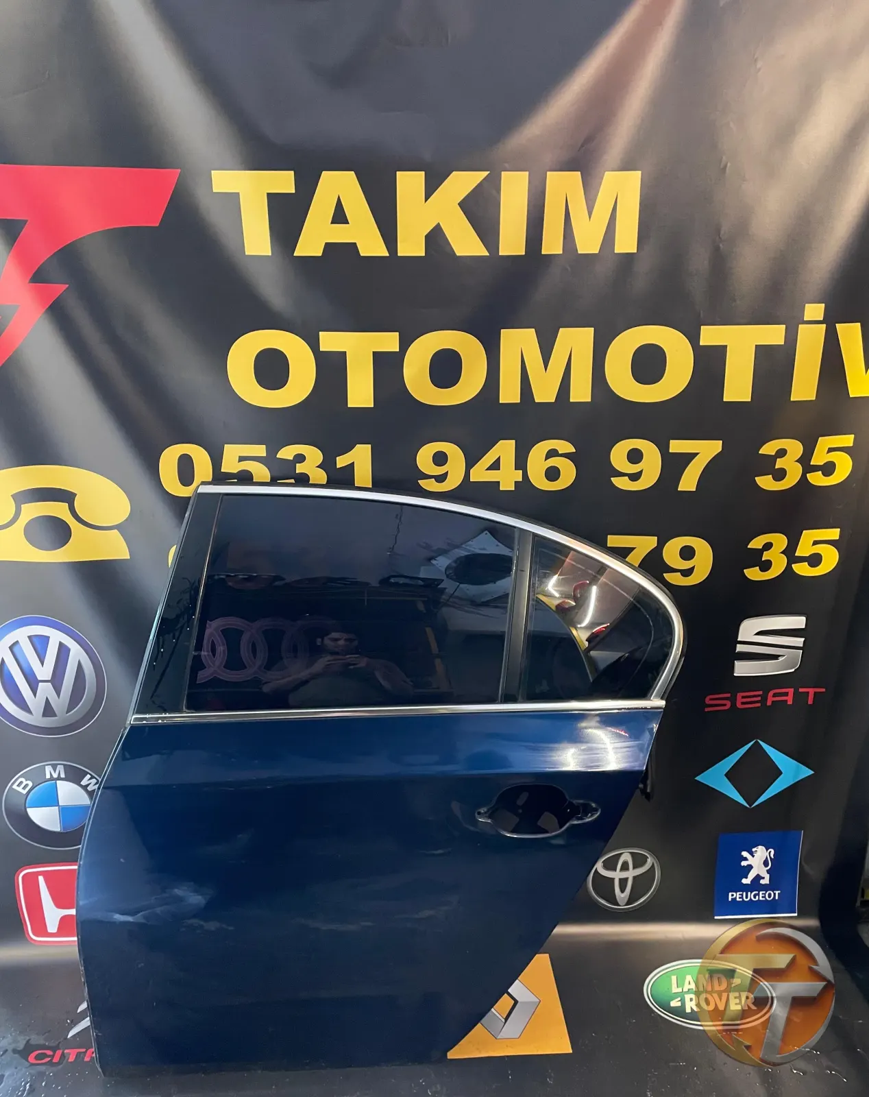 BMW 5 SERİSİ E60 SOL ARKA KAPI LACİVERT HATASIZ