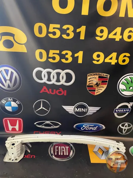 VOLVO XC40 ARKA TAMPON DEMİRİ 32385132