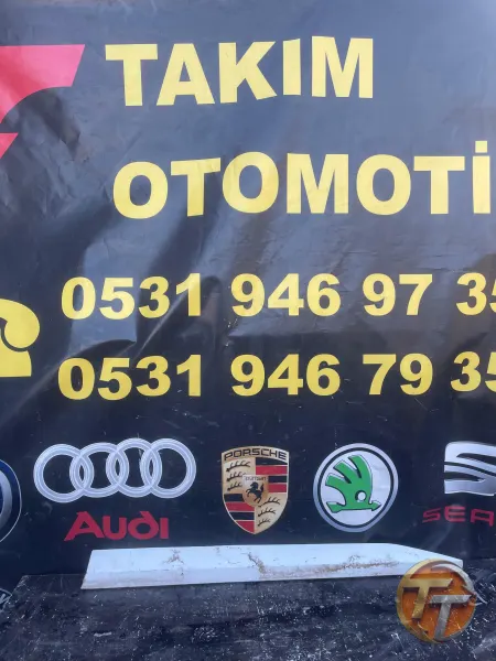 SKODA SUPERB SAĞ ÖN KAPI BANDI 15-23 2