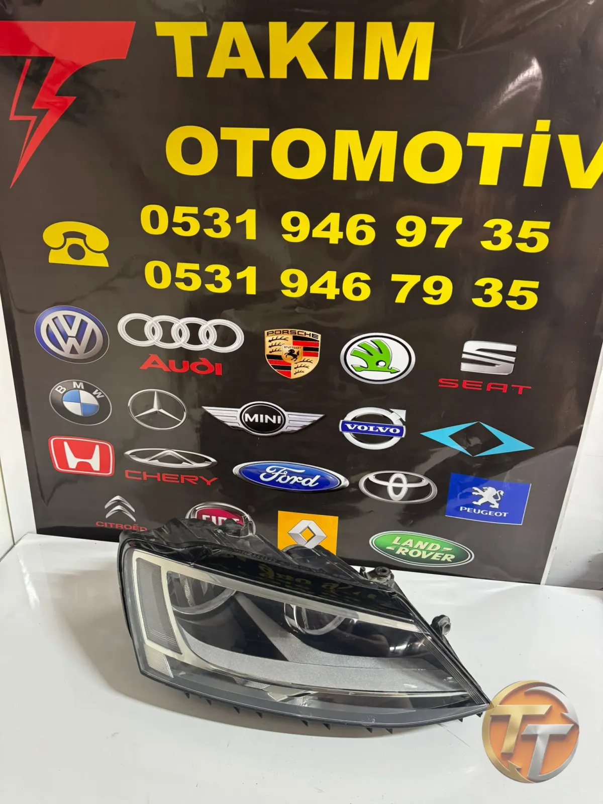 VOLKSWAGEN JETTA SAĞ FAR