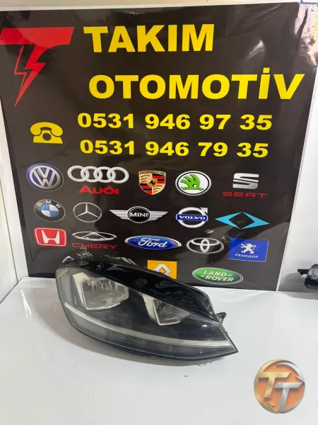 Volkswagen  golf 7.5 sağ far