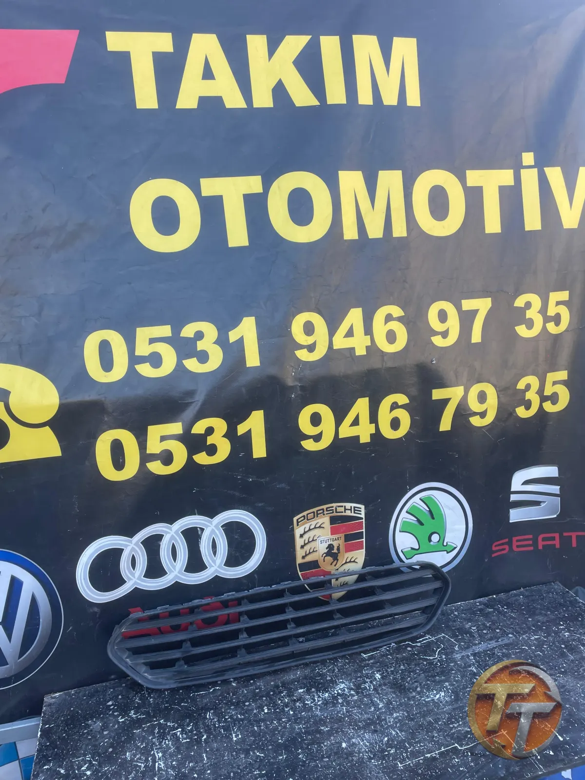 FORD COURİER ÖN TAMPON IZGARA