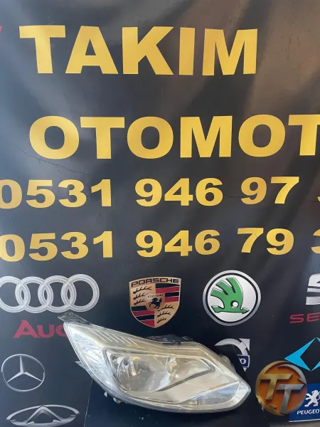 FORD FOCUS 3 SAĞ FAR