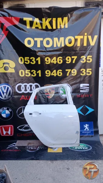 OPEL ASTRA J SAĞ ARKA KAPI 2