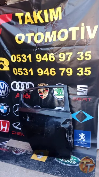 OPEL CORSA E SAĞ ARKA KAPI