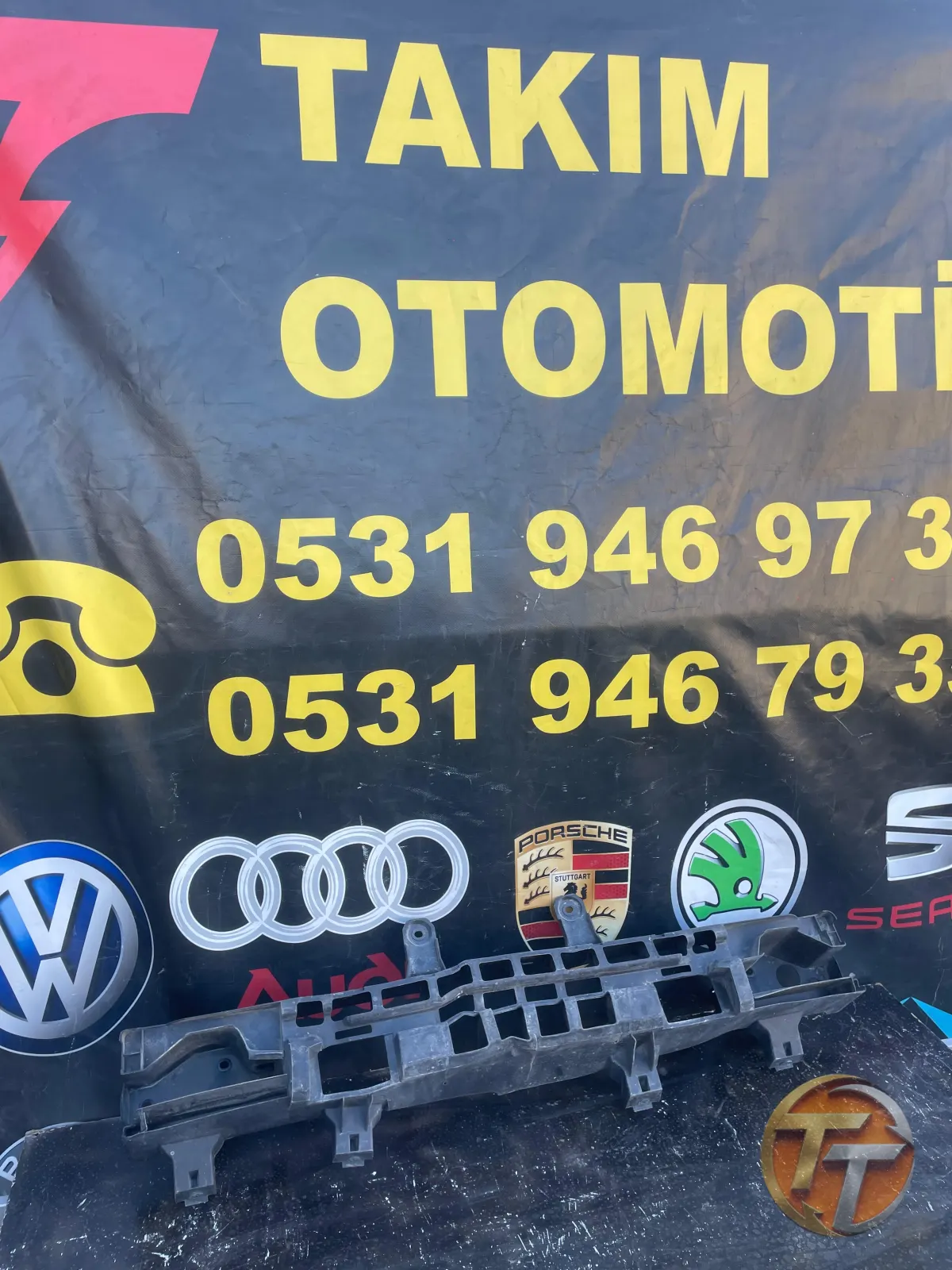 RENAULT TALİANT ARKA TAMPON DARBE EMİCİ