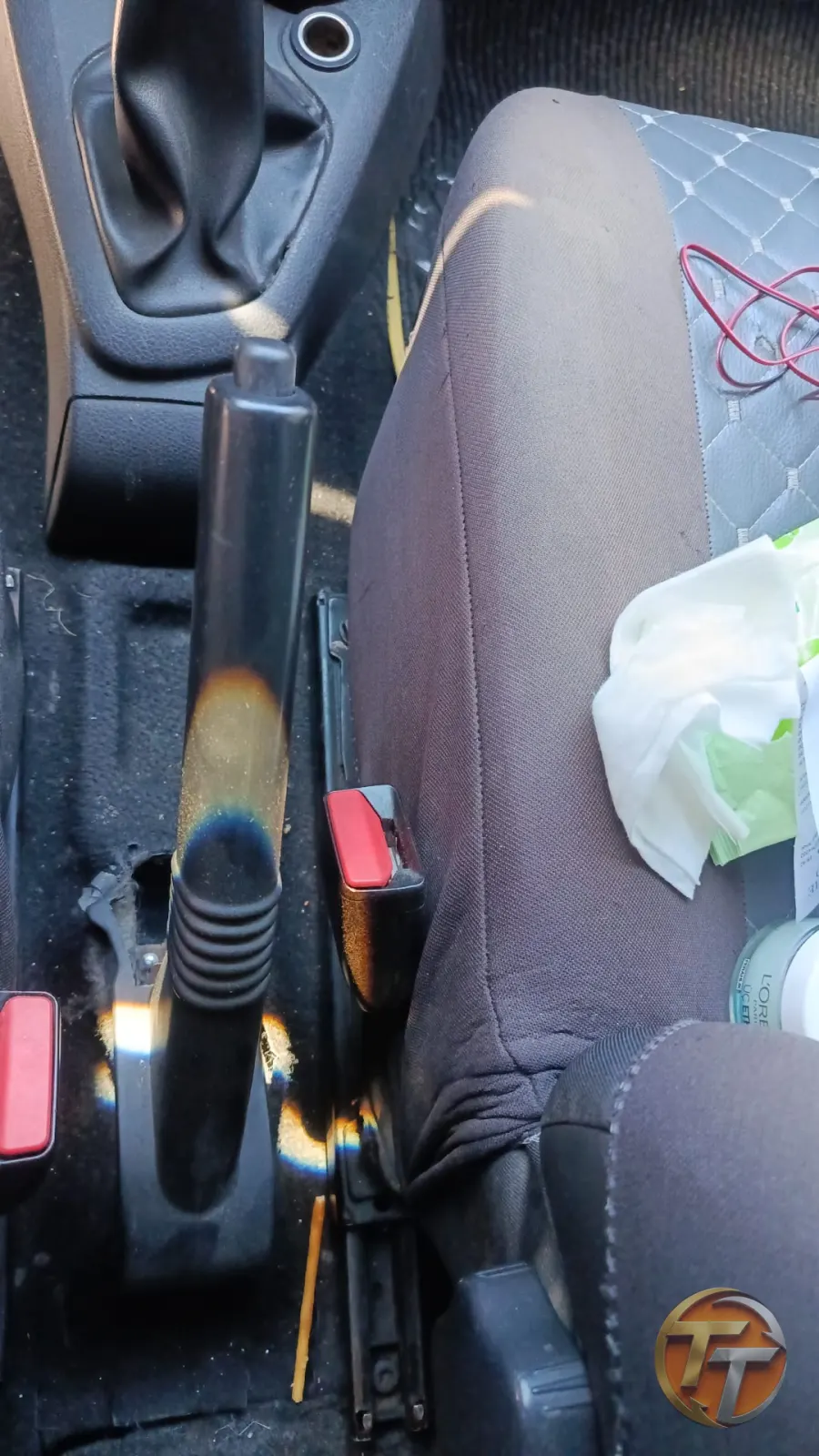 Dacia Sanderoel fren kolu.