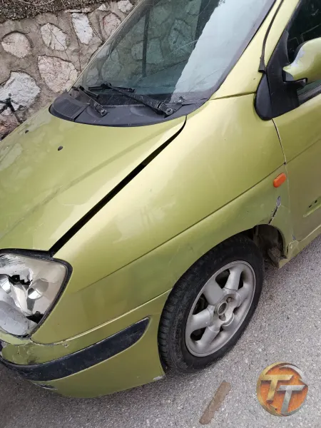 Renault SCENİC 1 sol çamurluk