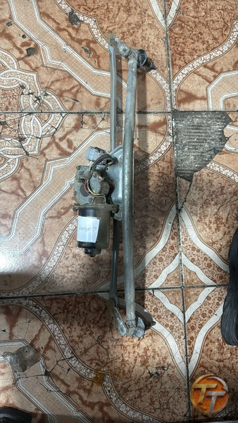 Kanka bir doküz sile geç motoru