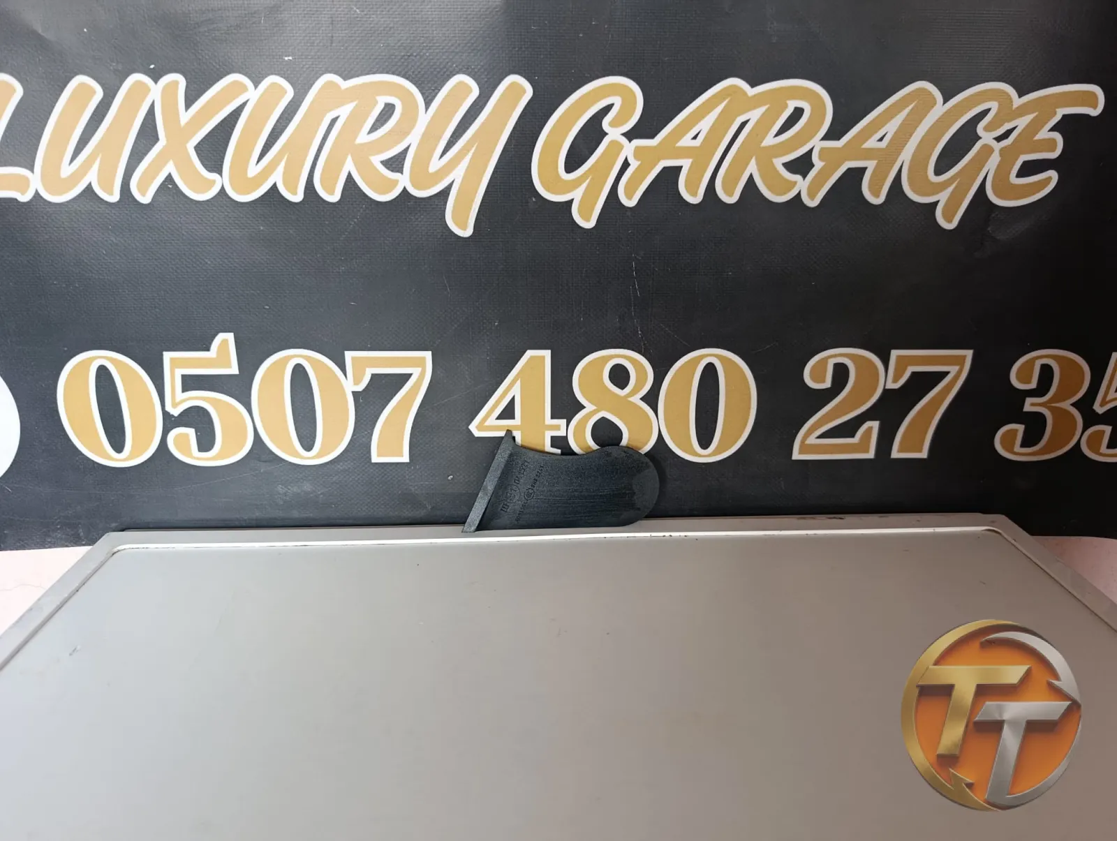 BMW G20 SOL AYNA ALT KAPAĞI E1041521