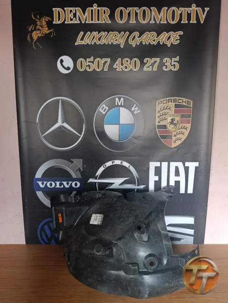 RENAULT CLİO 4 SAĞ ÖNÜN ARKASI ÇAMURLUK DAVLUMBAZI SIFIR ORJİNAL 638428084R