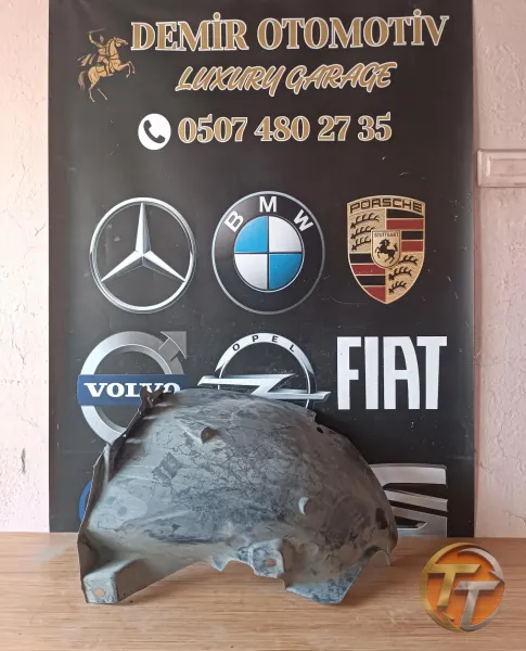 RENAULT CLİO 4 SAĞ ÖNÜN ÖNÜ ÇAMURLUK DAVLUMBAZI ORJ 638442576R