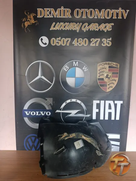 RENAULT CLİO 4 SOL ÖNÜN ÖNÜ ÇAMURLUK DAVLUMBAZI SIFIR ORJİNAL 638458563R