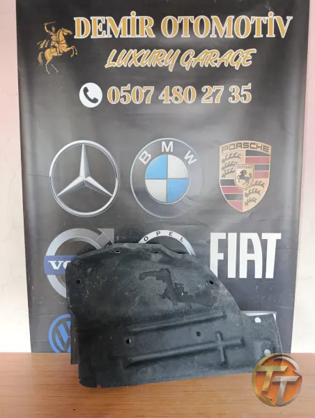 RENAULT MEGANE 4 SOL ÖNÜN ARKASI ÇAMURLUK DAVLUMBAZI ORJİNAL 638434650R
