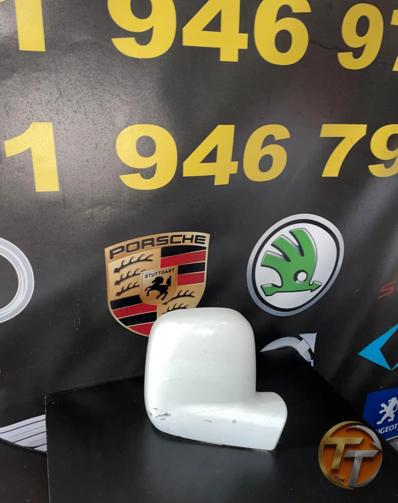 VOLKSWAGEN CADDY TRANSPORTER T5 AYNA KAPAĞI 7H1857526C