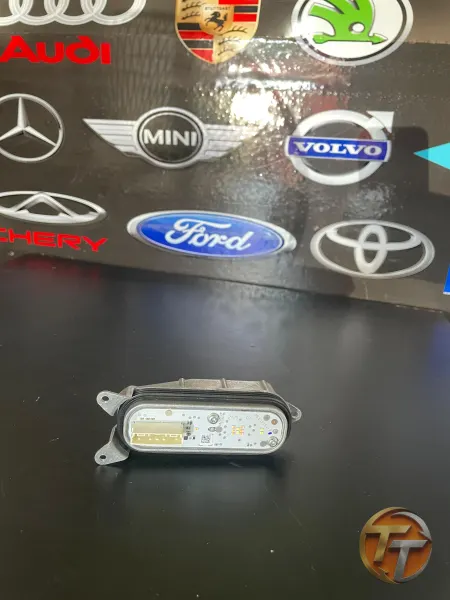 RENAULT CLIO 5.5 LED BEYNİ SAĞ MK10815419