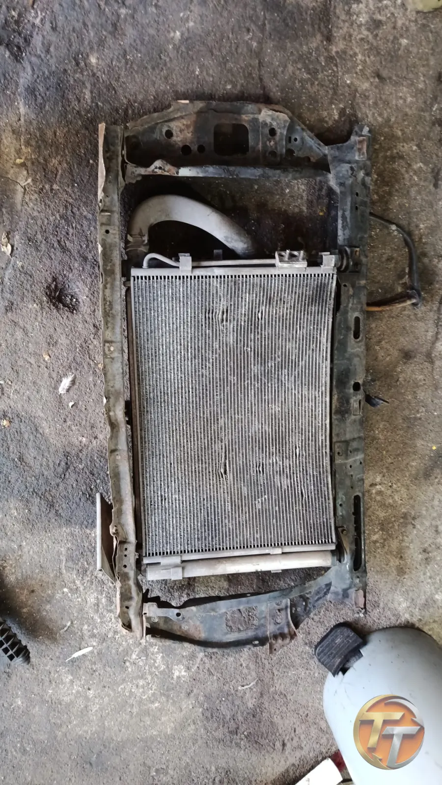 Hyundai Accent Blue radyatör takımı ön panel