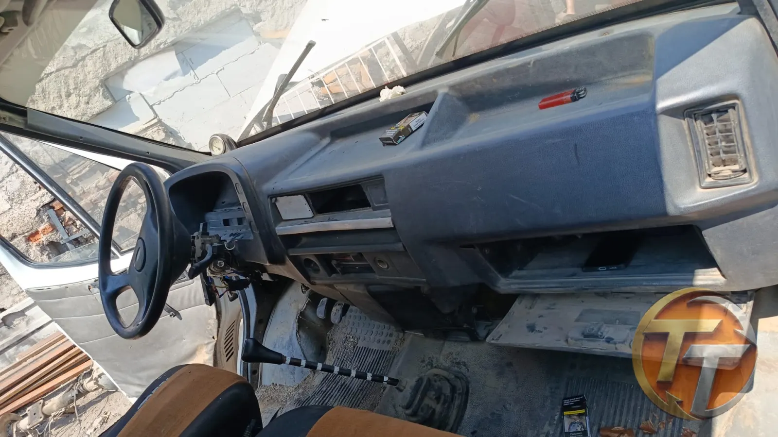 Ford transit göğüslük