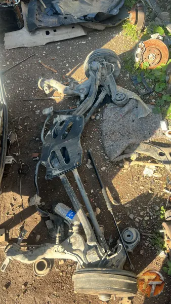 Fiat Doblo geniş aile arka dingil