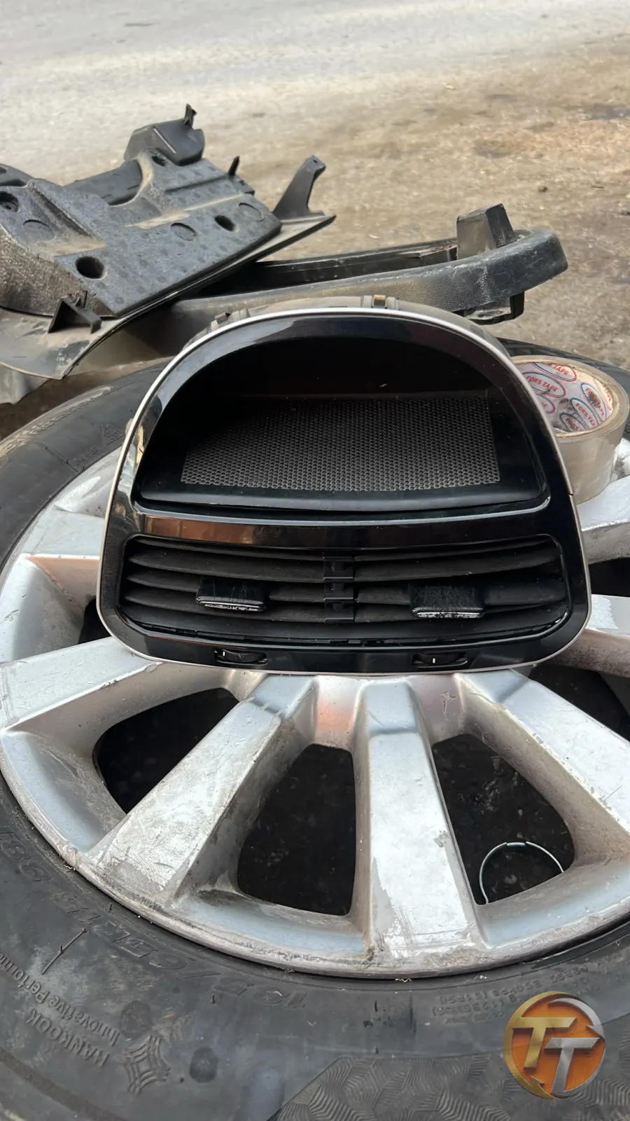 Fiat Linea orta ızgaralar