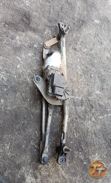 Fiat Fiorino ön cam silecek motoru