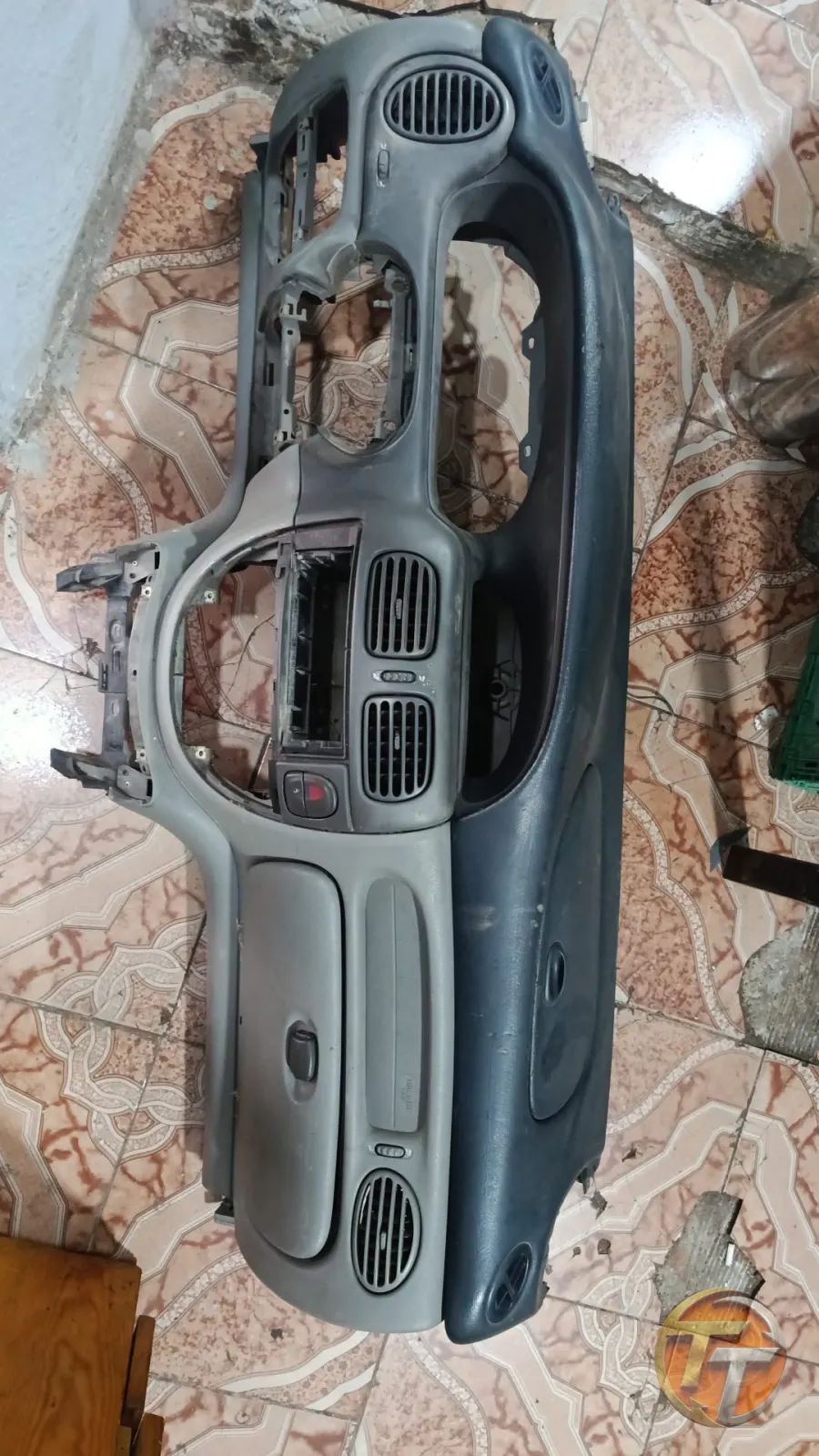 Renault secenic 1  komple göğüslük
