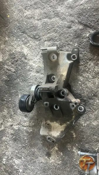 Dacia 1.5 dci gergi ayağı