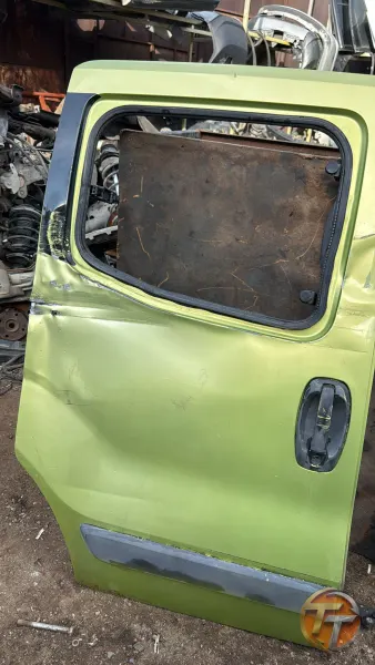Peugeot piper sağ arka sürgülü