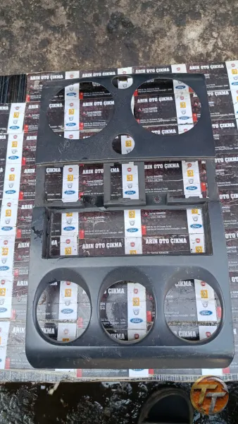 Peugeot partner teyip çerçevesi