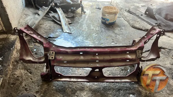 Renault Kango ön panel