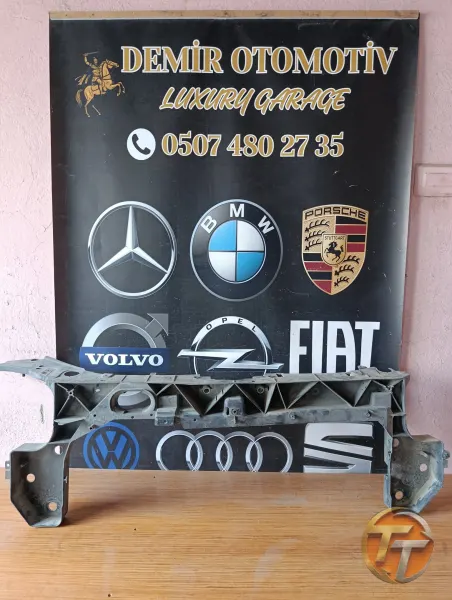 RENAULT CLİO 3 ÖN PANEL 8200290143
