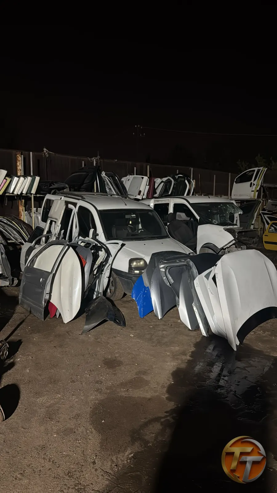 Çıkma Araç Kaporta Parçaları