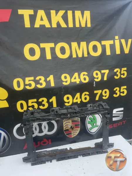 FORD COURİER ÖN PANEL 2018- JT76-8B041-C