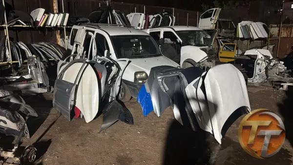 Çeşitli Çıkma Kaporta Parçaları