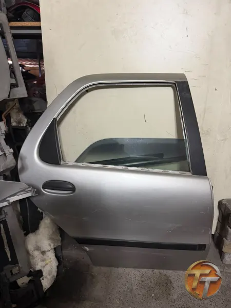 Fiat palio sağ arka kapı