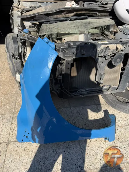 Renault clio sağ çamurluk