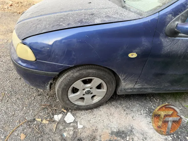 Fiat palio sol ön çamurluk