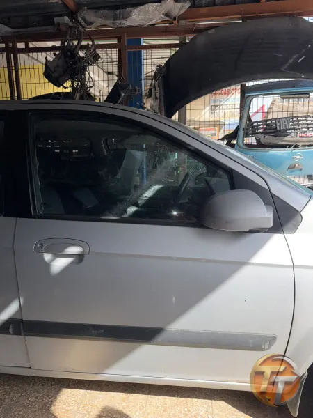 Hyundai getz sağ ön kapı