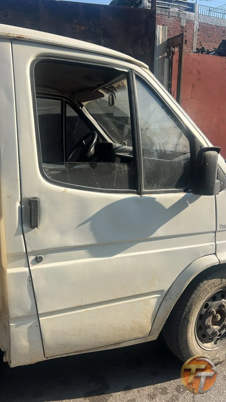 Ford transit sağ ön kapı 190. P