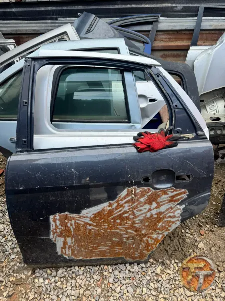 Ford focus sol arka kapı