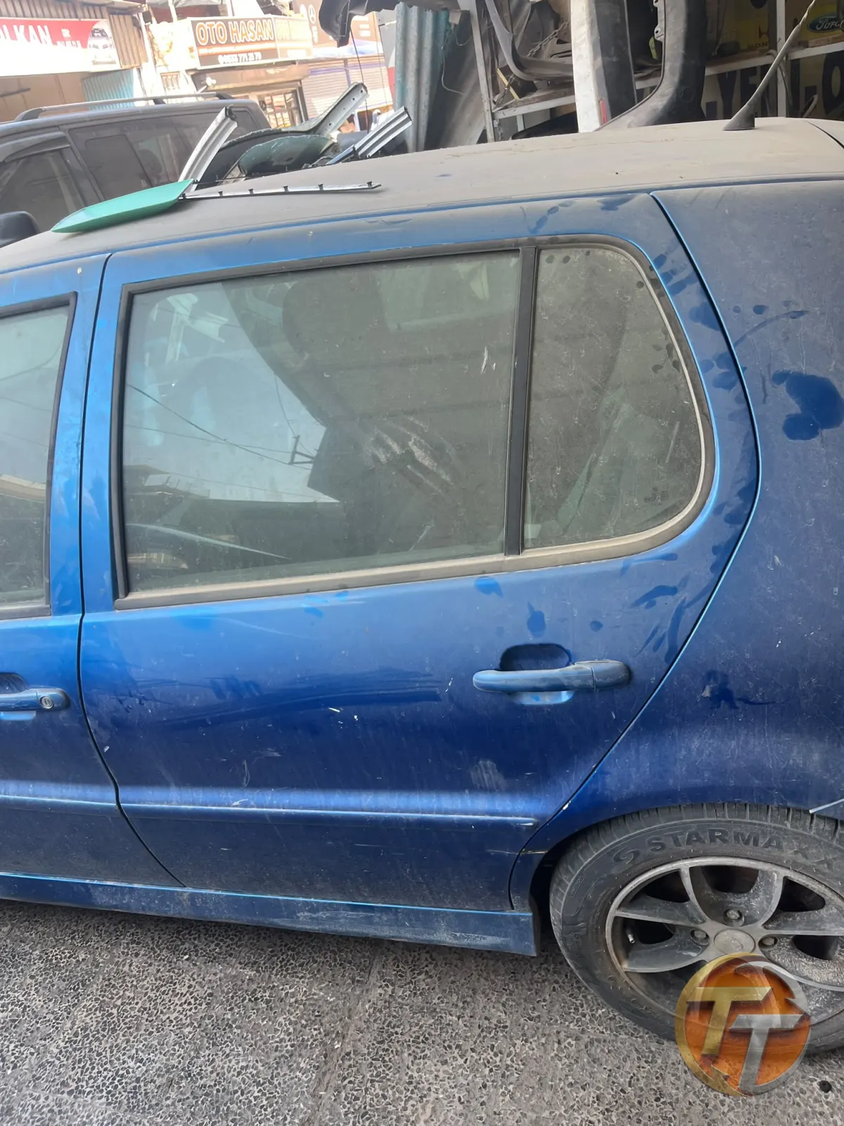 Volkswagen polo sol arka kapı  2001