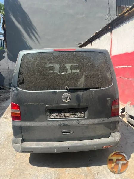 Volkswagen transpoter bagaj kapağı