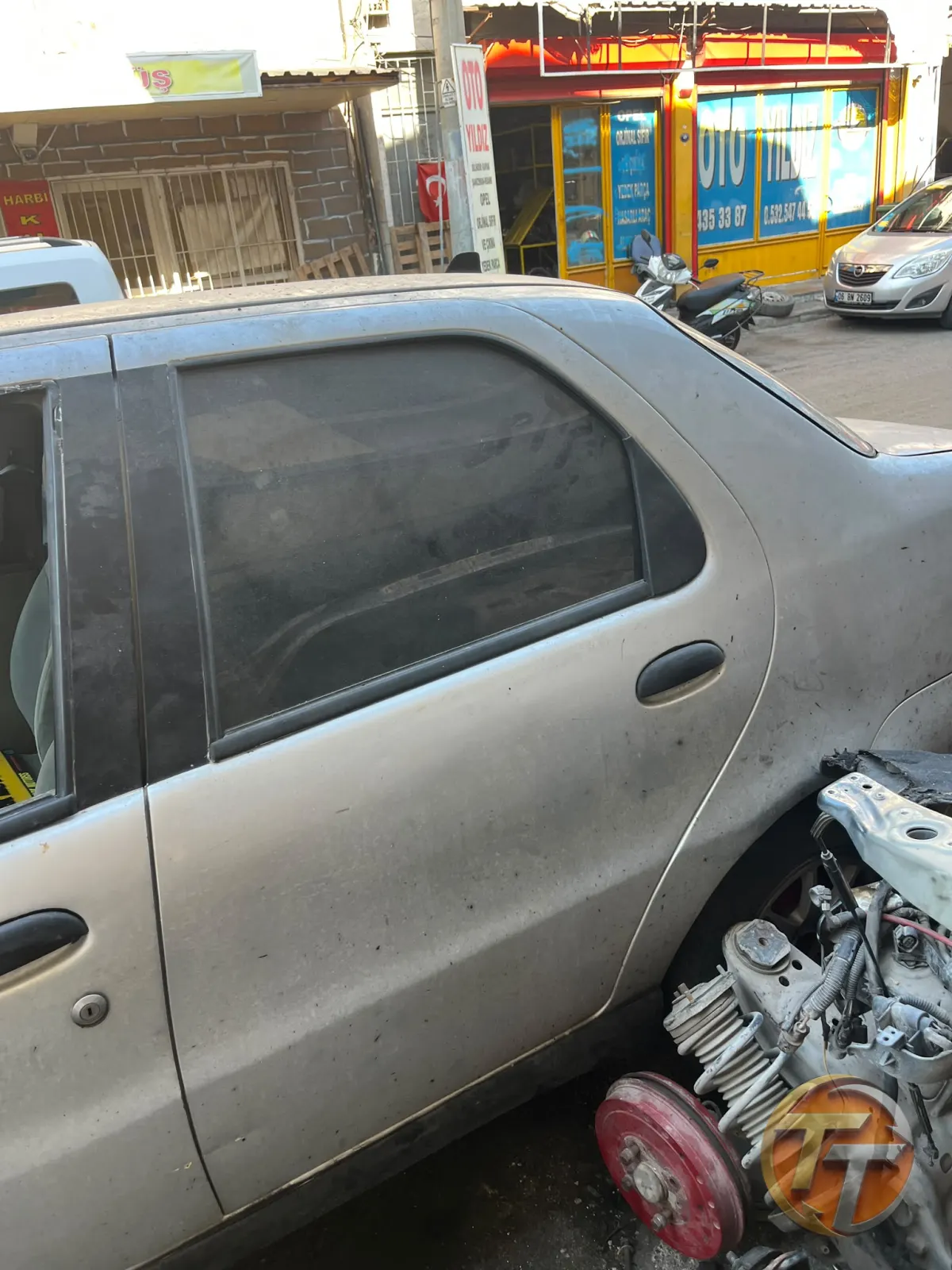 Fiat albea sol arka kapı hatasız