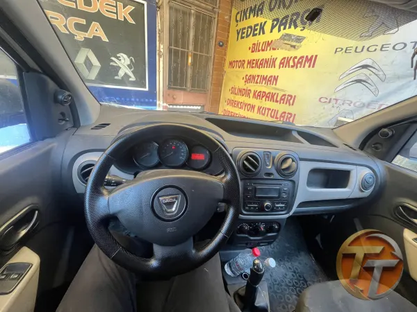 DACİA DOKKER GÖĞÜSLÜK ORJİNAL